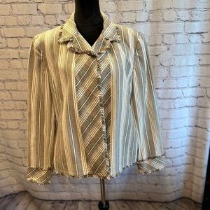 Doncaster Women’s Blazer beige with blue stripe. 100% Silk. Size Large Like new
